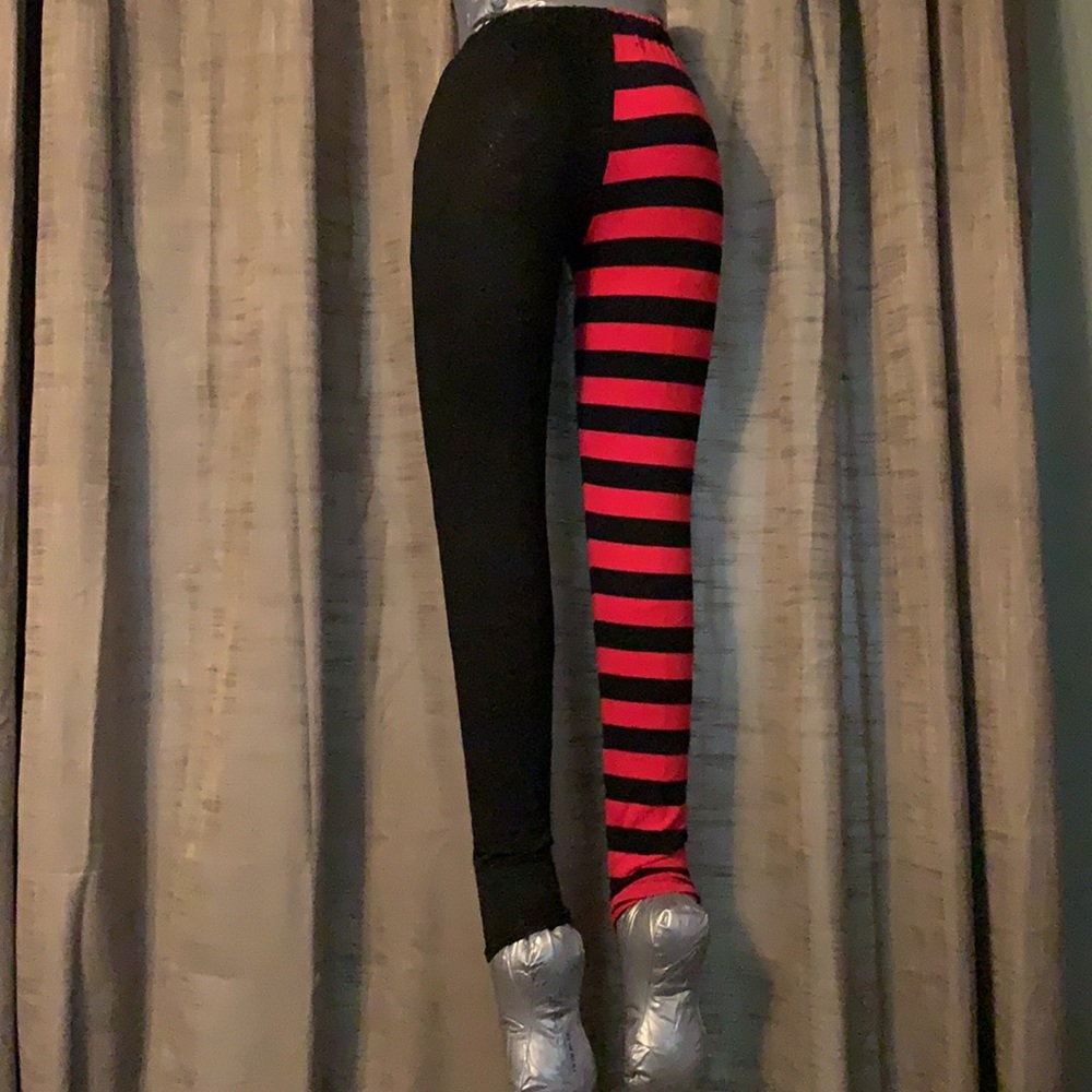Nation Of Misfits Split Pattern Leggings - Picture 2 of 3